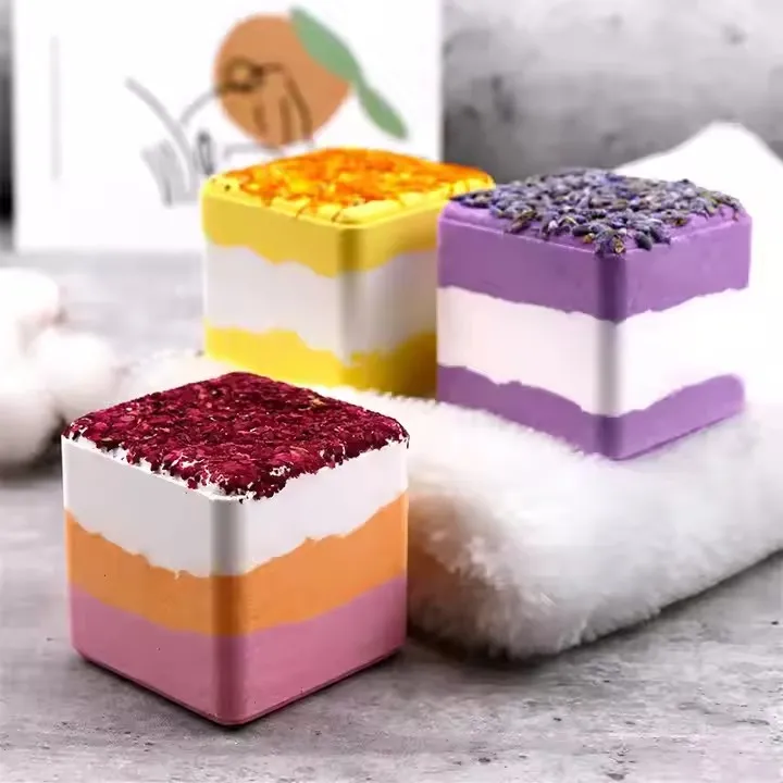 Wholesale Custom Ball Bombe De Bain Cube Bath Bombs Private Label Bubble Bath Fizzies Gift Set for Dried Flowers Bath Bombs